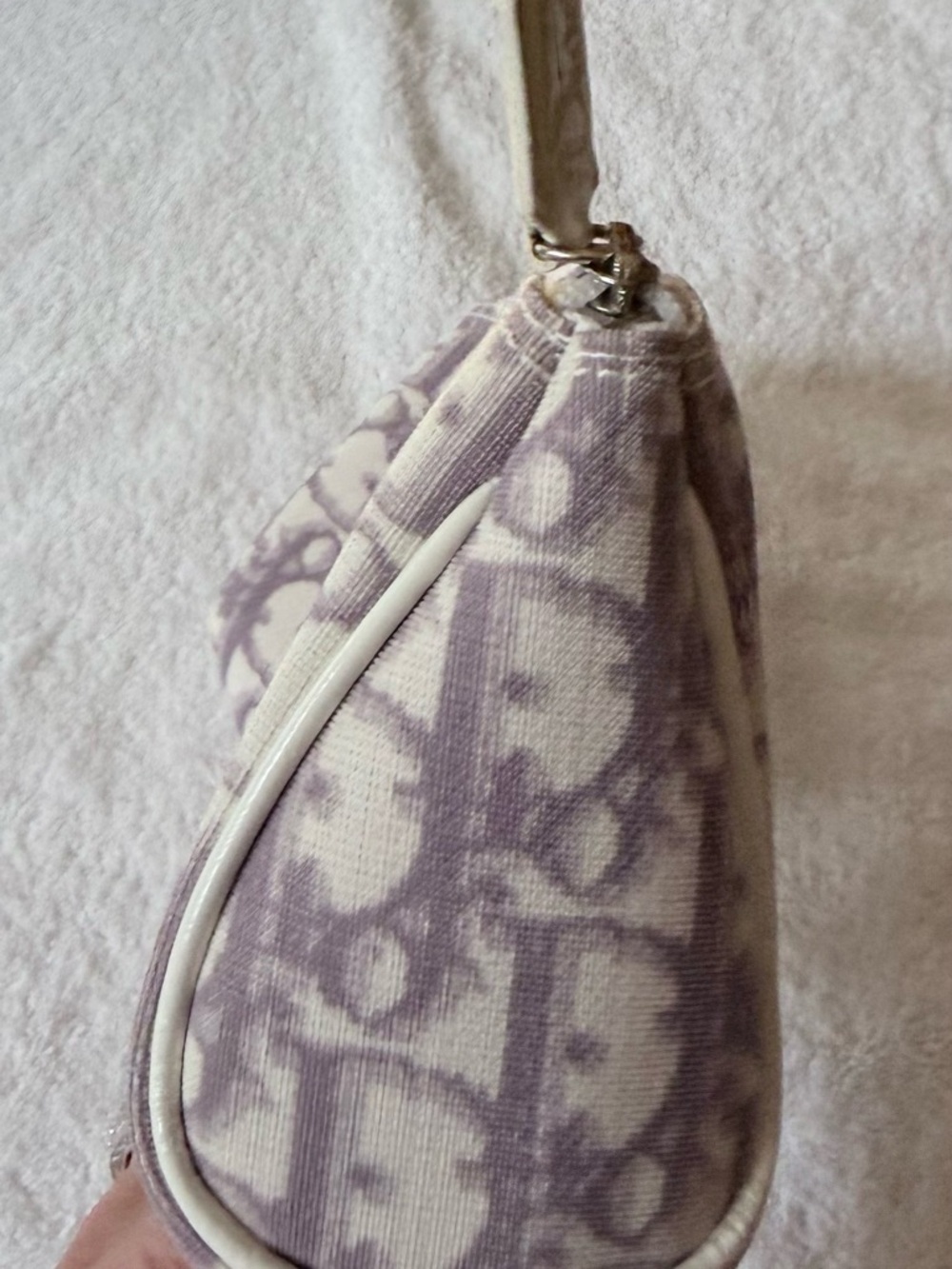 Dior Lavender and Cream Monogram Zip Pouch - Picture 5 of 11